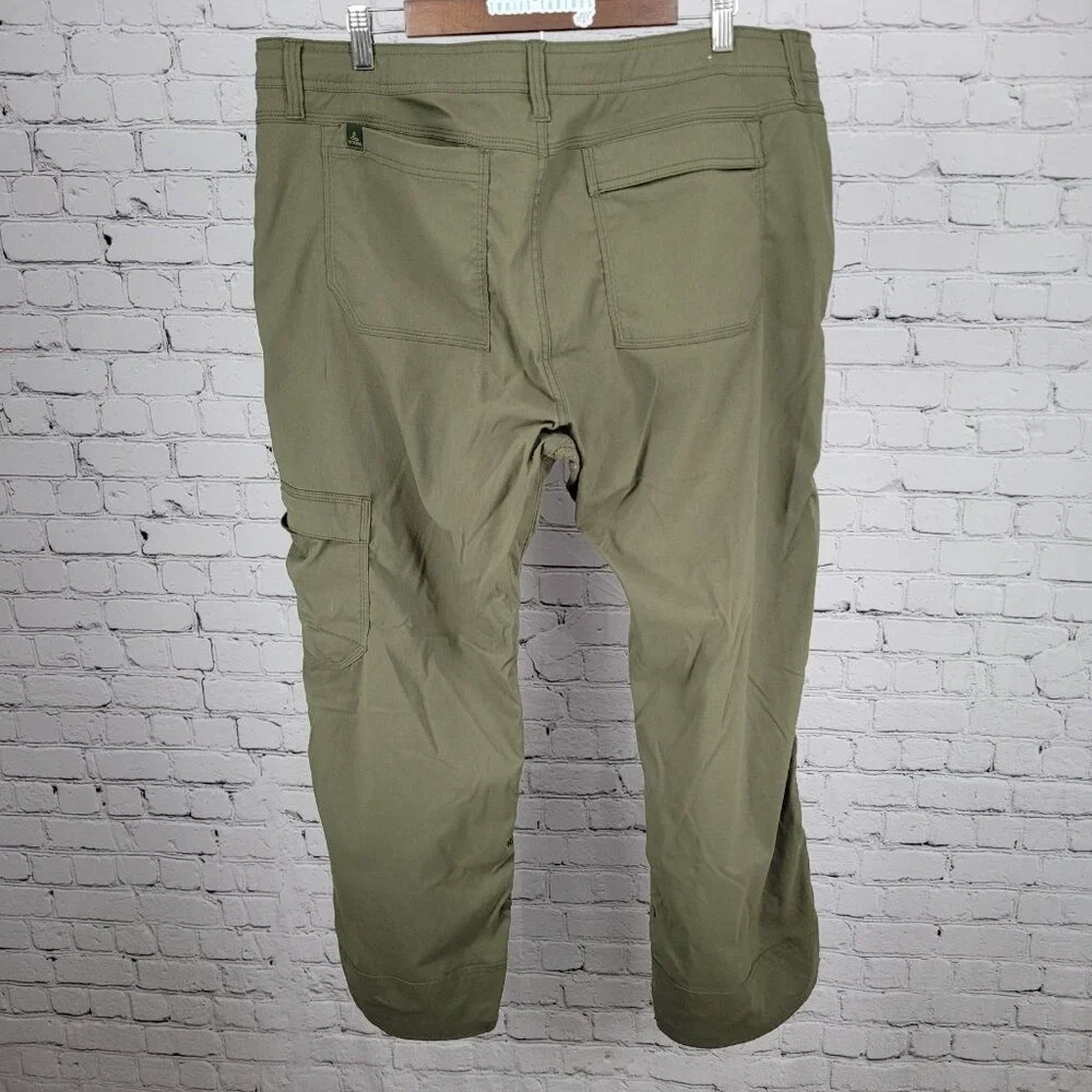 PrAna Green Breathe Nylon Stretch Lightweight Snap Cuff Cargo Pants Size (40x30)